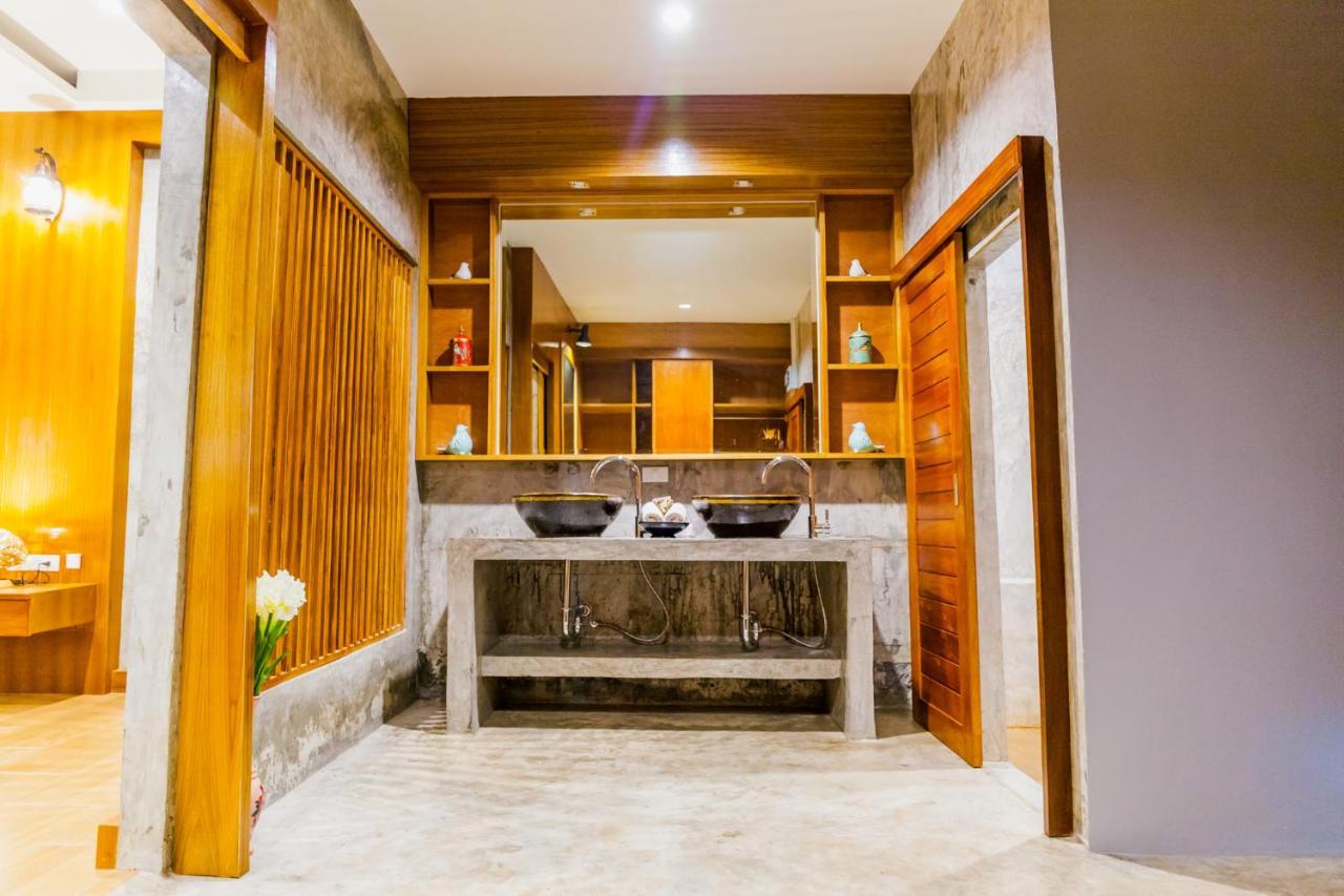 The Sun Resort Ratchaburi Exterior photo