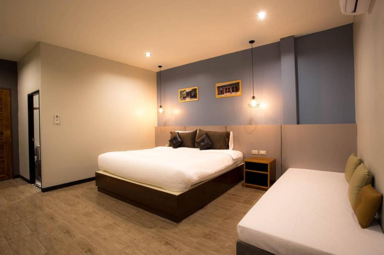 The Sun Resort Ratchaburi Exterior photo